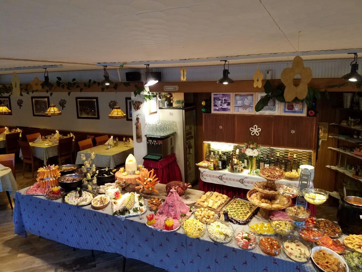אורטיסיי Hotel Villa Emilia מראה חיצוני תמונה